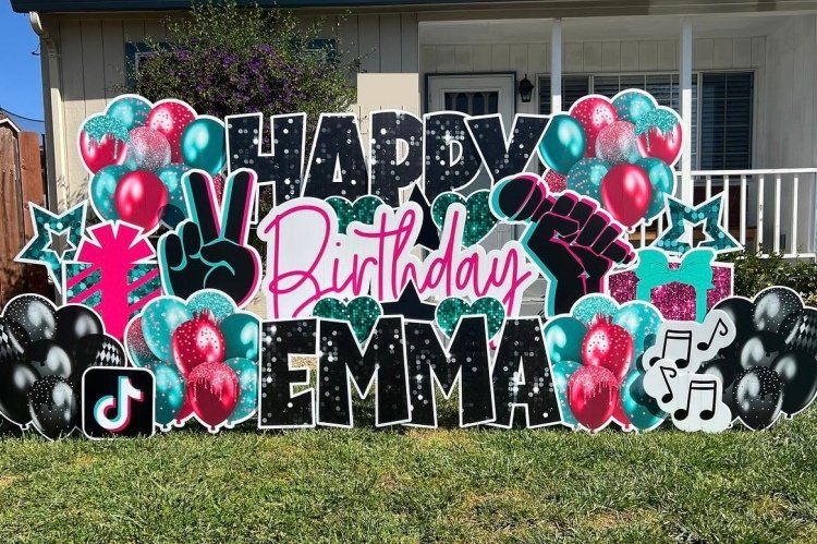 Happy Birthday Yard Card