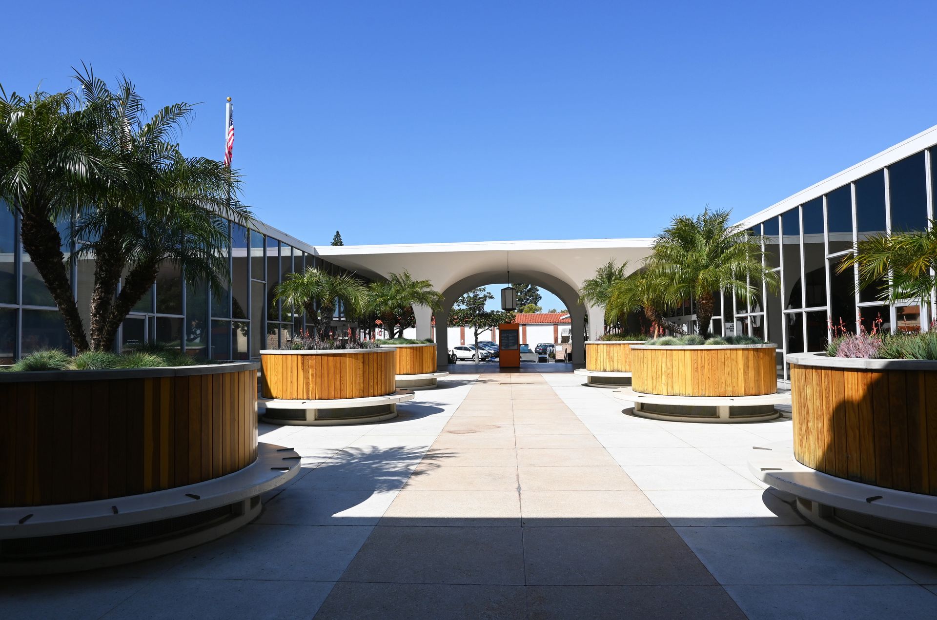 An element of city of Orange