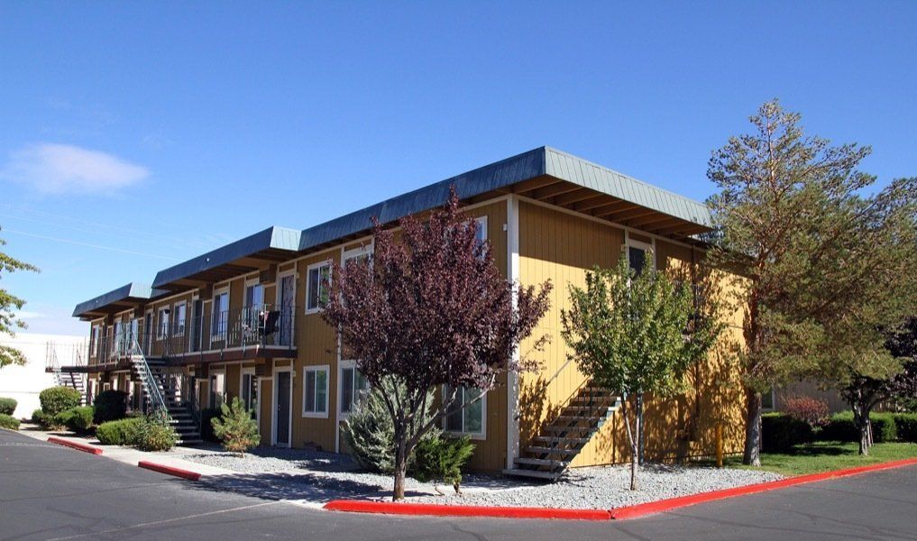 Exterior | Lansdowne House Apartments