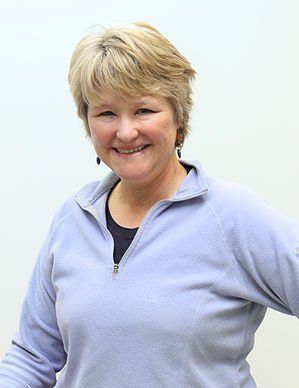 TINA KRUCZYNSKI