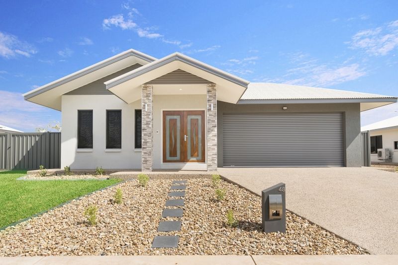 Custom Home Design 23