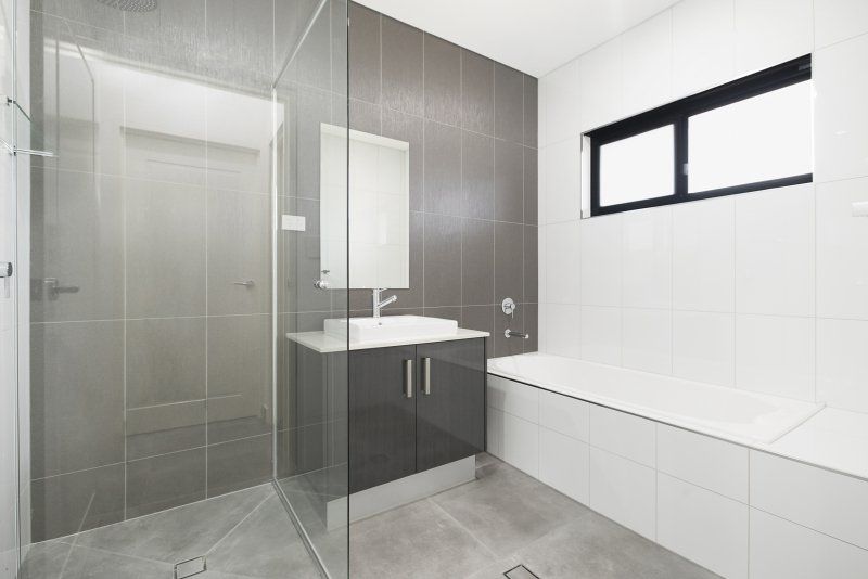 Bathroom design by Vanguard Homes, Sunshine Coast home builder