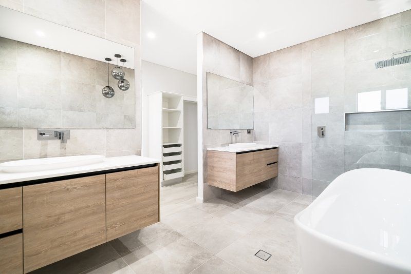 Bathroom design by Vanguard Homes, Sunshine Coast home builder