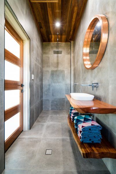 Bathroom design by Vanguard Homes, Sunshine Coast home builder