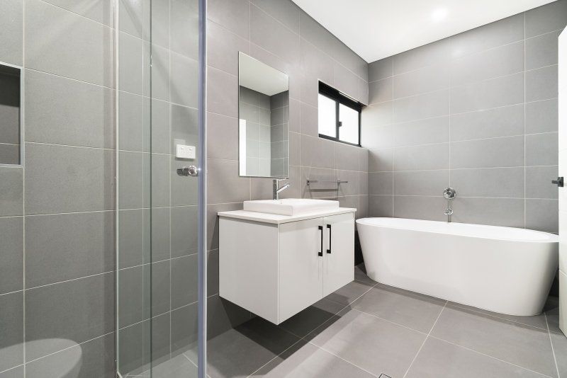 Bathroom design by Vanguard Homes, Sunshine Coast home builder