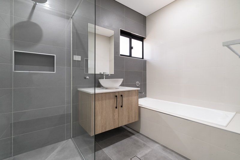 Bathroom design by Vanguard Homes, Sunshine Coast home builder