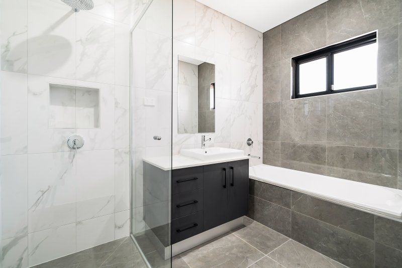 Bathroom design by Vanguard Homes, Sunshine Coast home builder