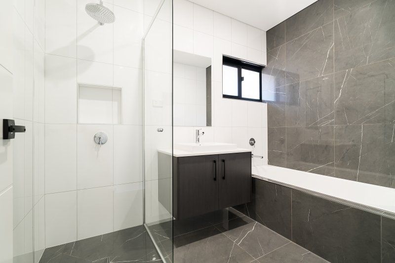 Bathroom design by Vanguard Homes, Sunshine Coast home builder