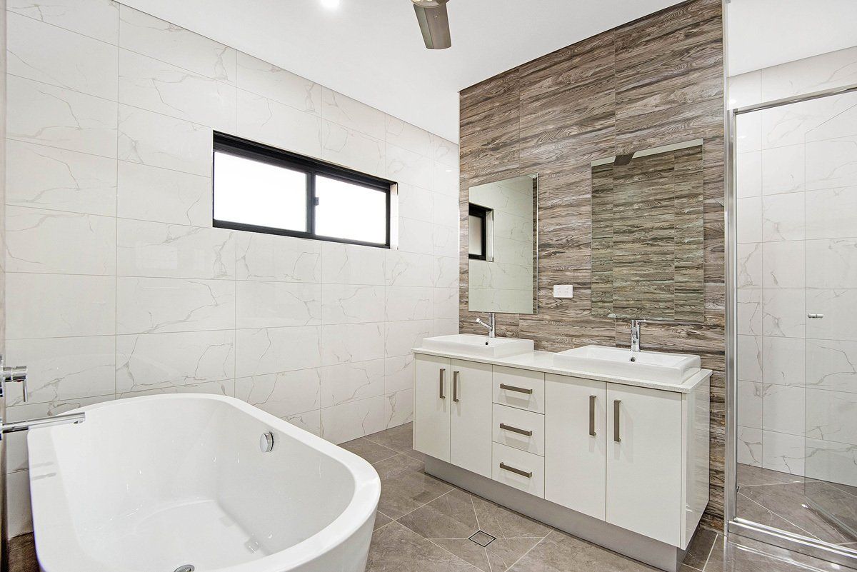 Bathroom design by Vanguard Homes, Sunshine Coast home builder