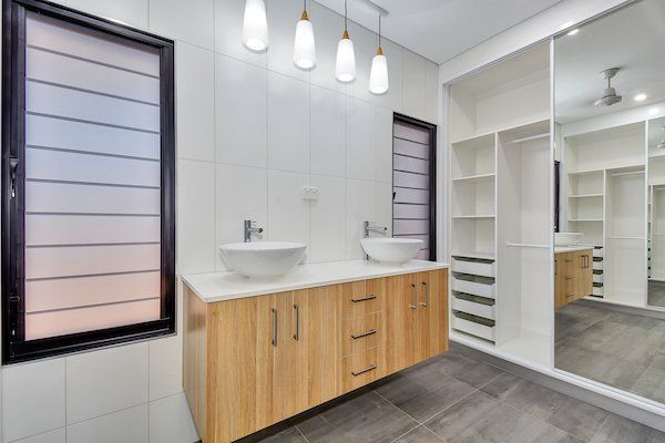 Bathroom design by Vanguard Homes