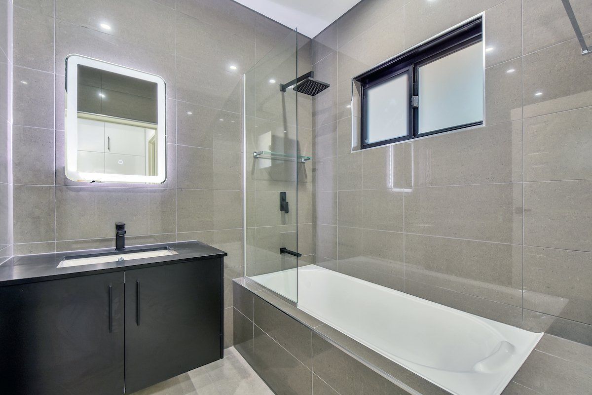 Bathroom design by Vanguard Homes