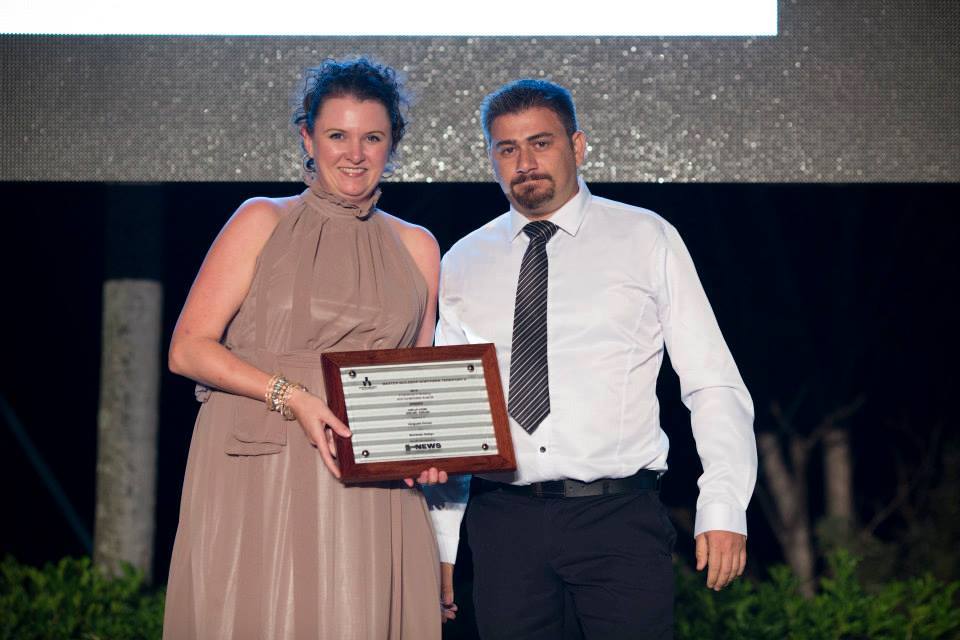 Vanguard Homes receiving building award