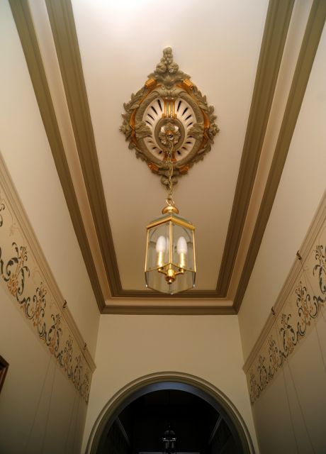 The finer details in a grand entrance.