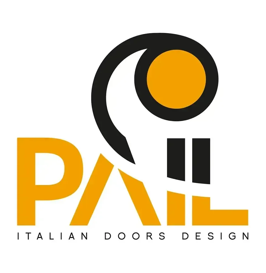 Logo Pail