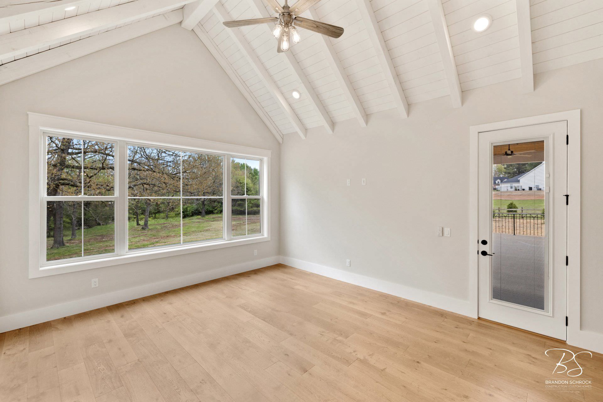 traditional craftsman  bedroom