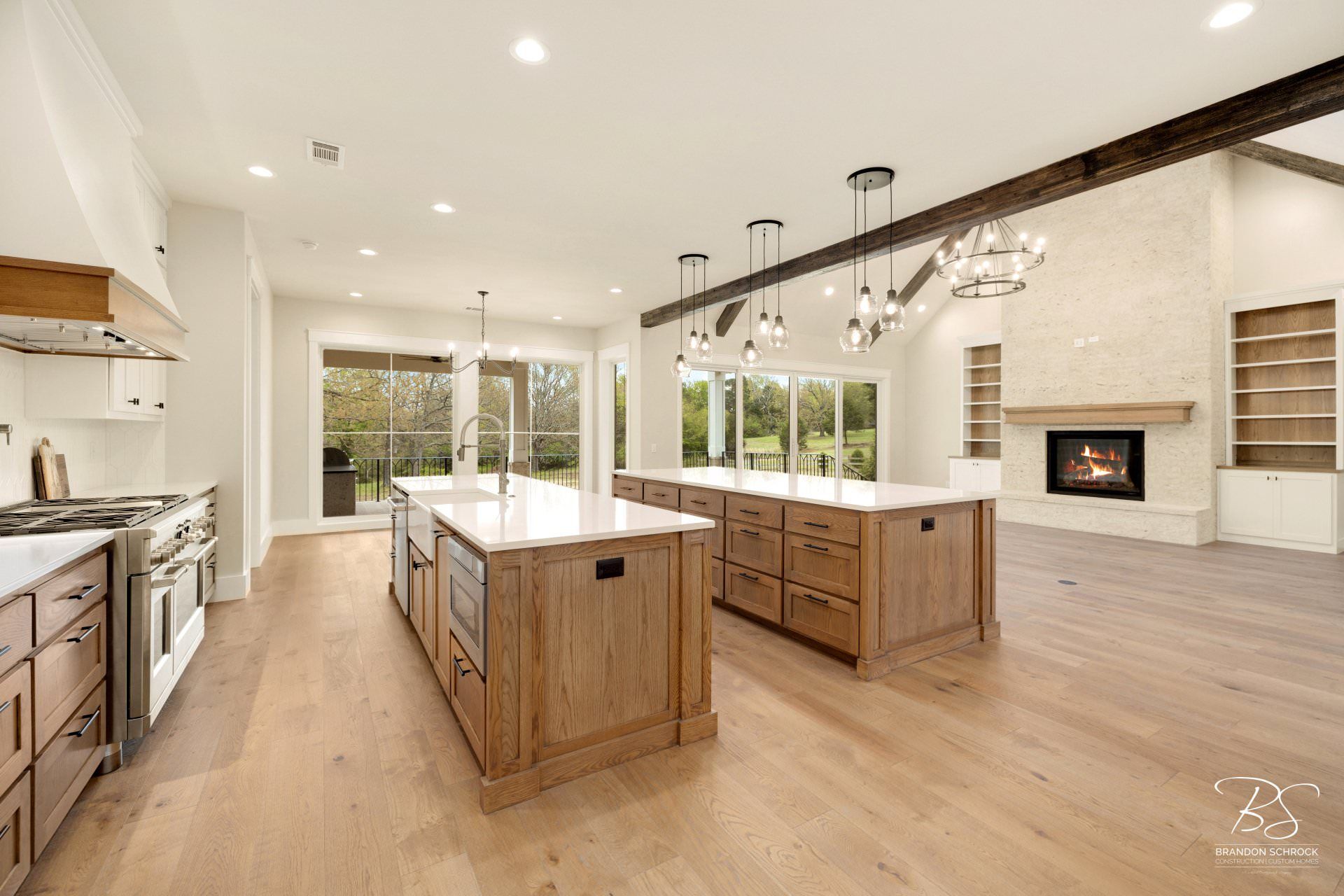 traditional craftsman kitchen
