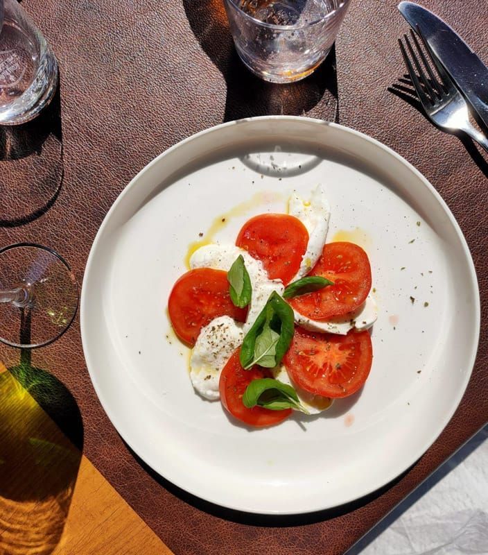 Italiaanse salade caprese