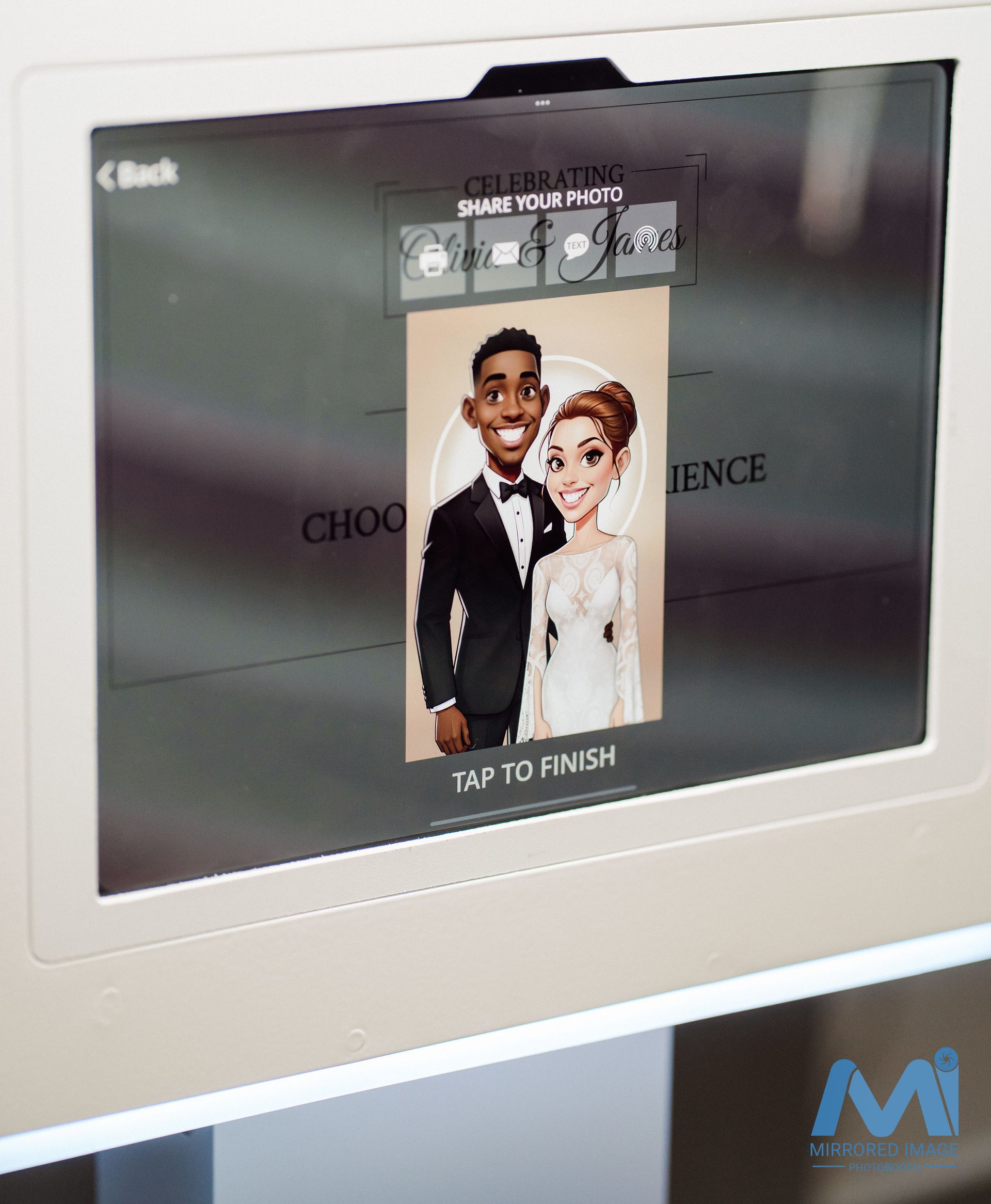video mirror booth