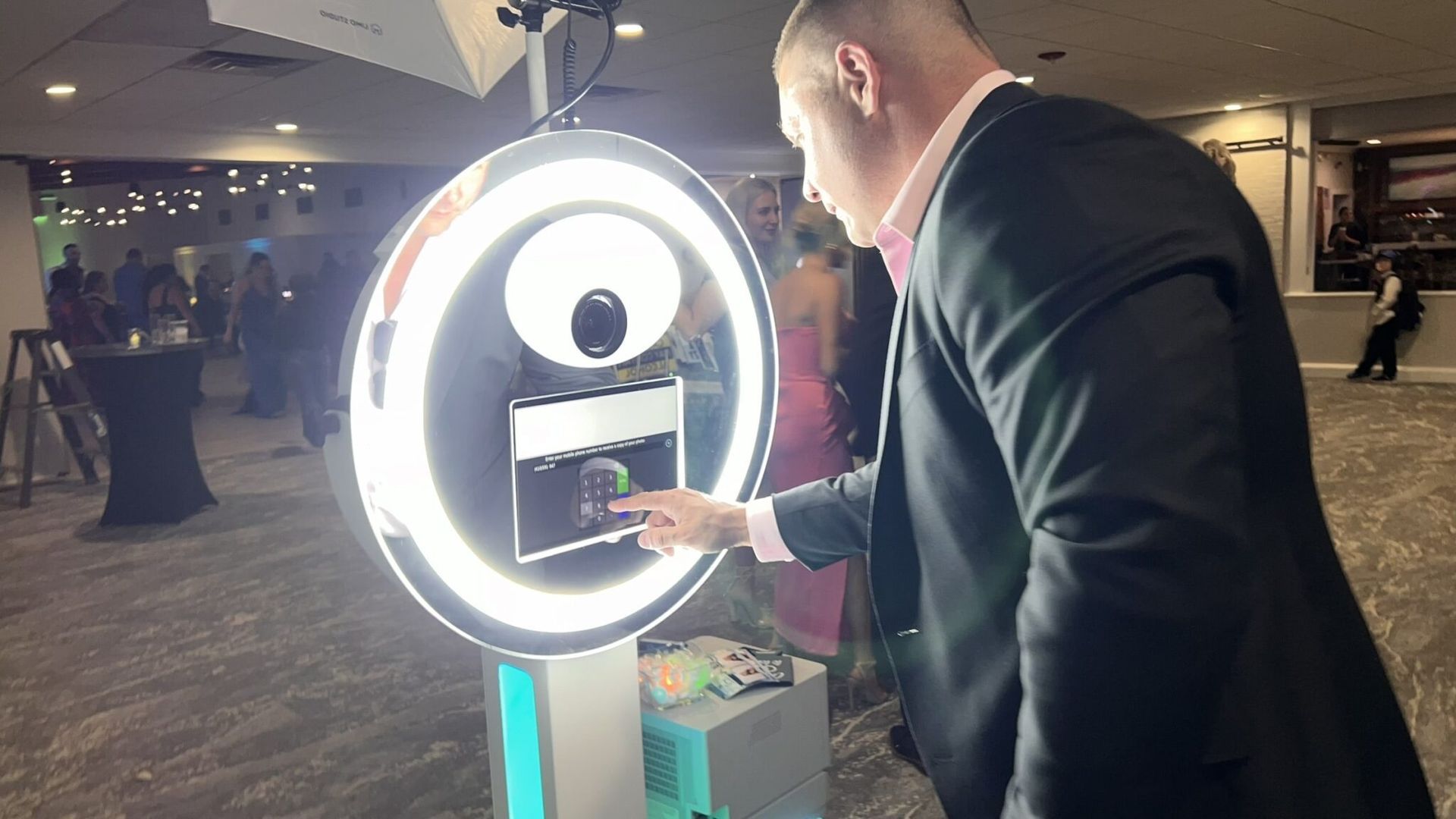 wedding mirror booth maryland