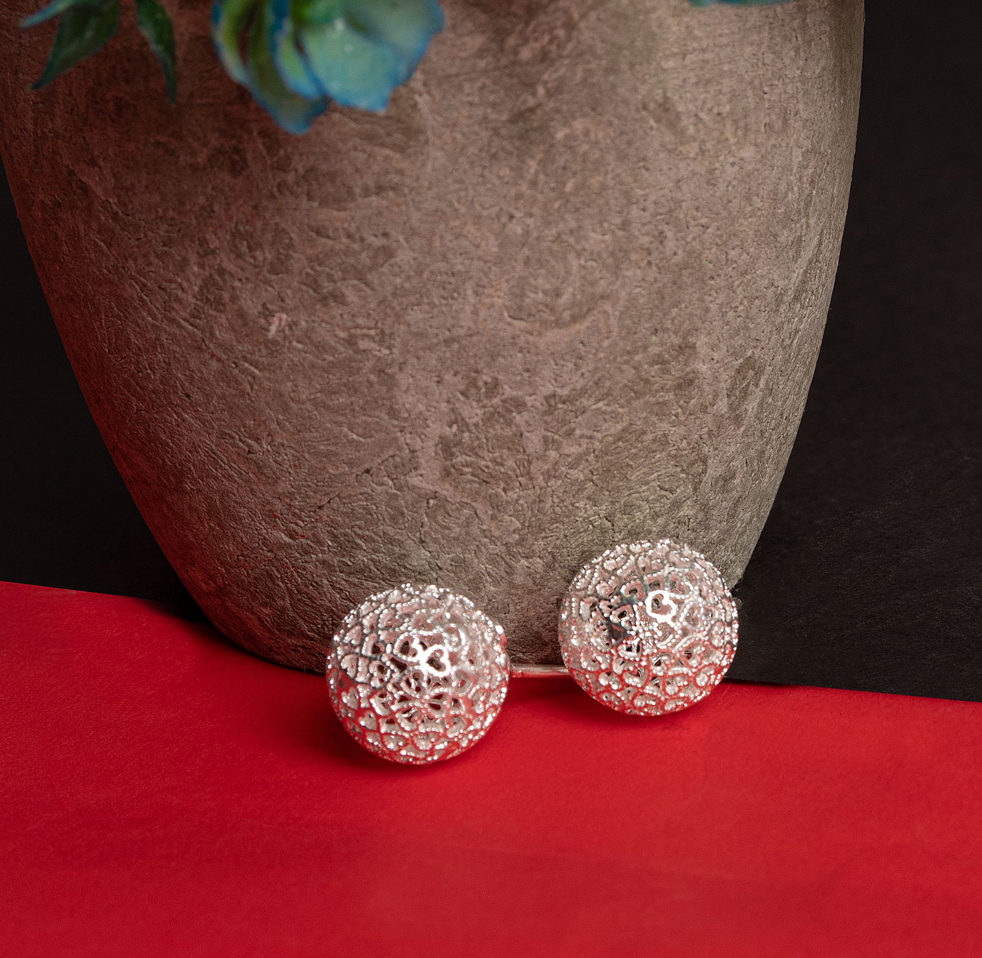 Aretes