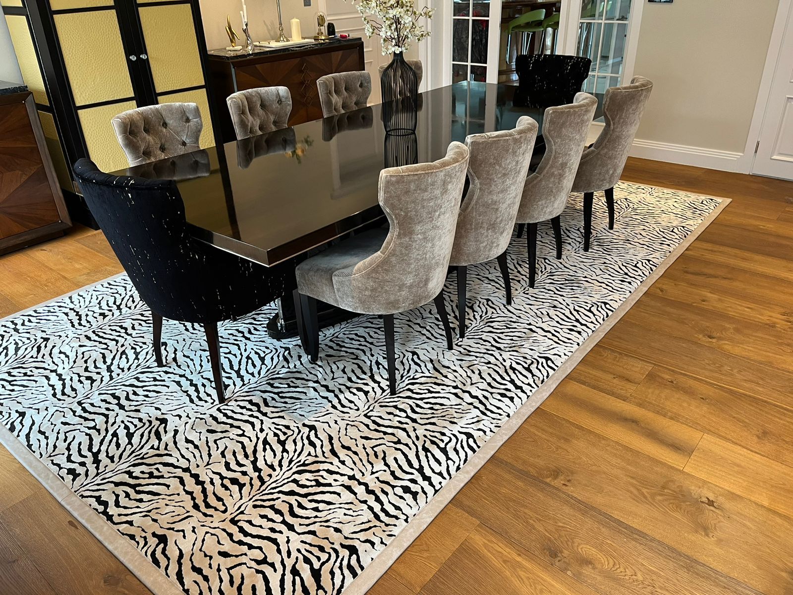 Izmony Rutzer Rug Maker Contact Us | The Rugmaker & Son