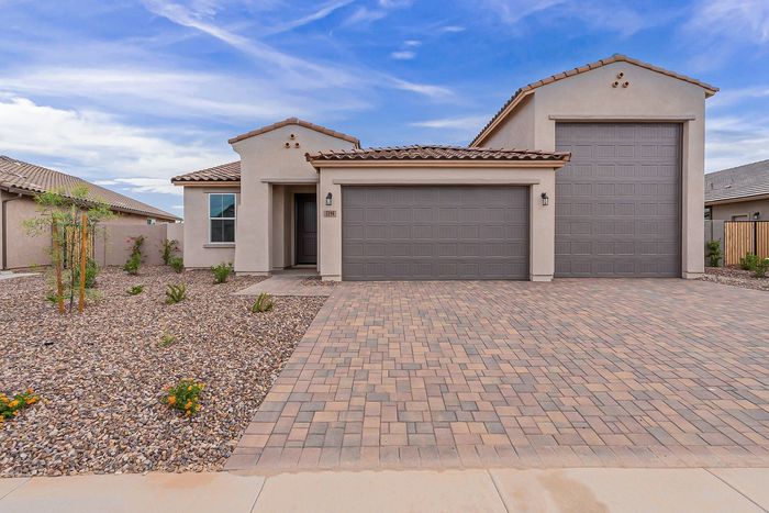Casa Grande: Property 1
