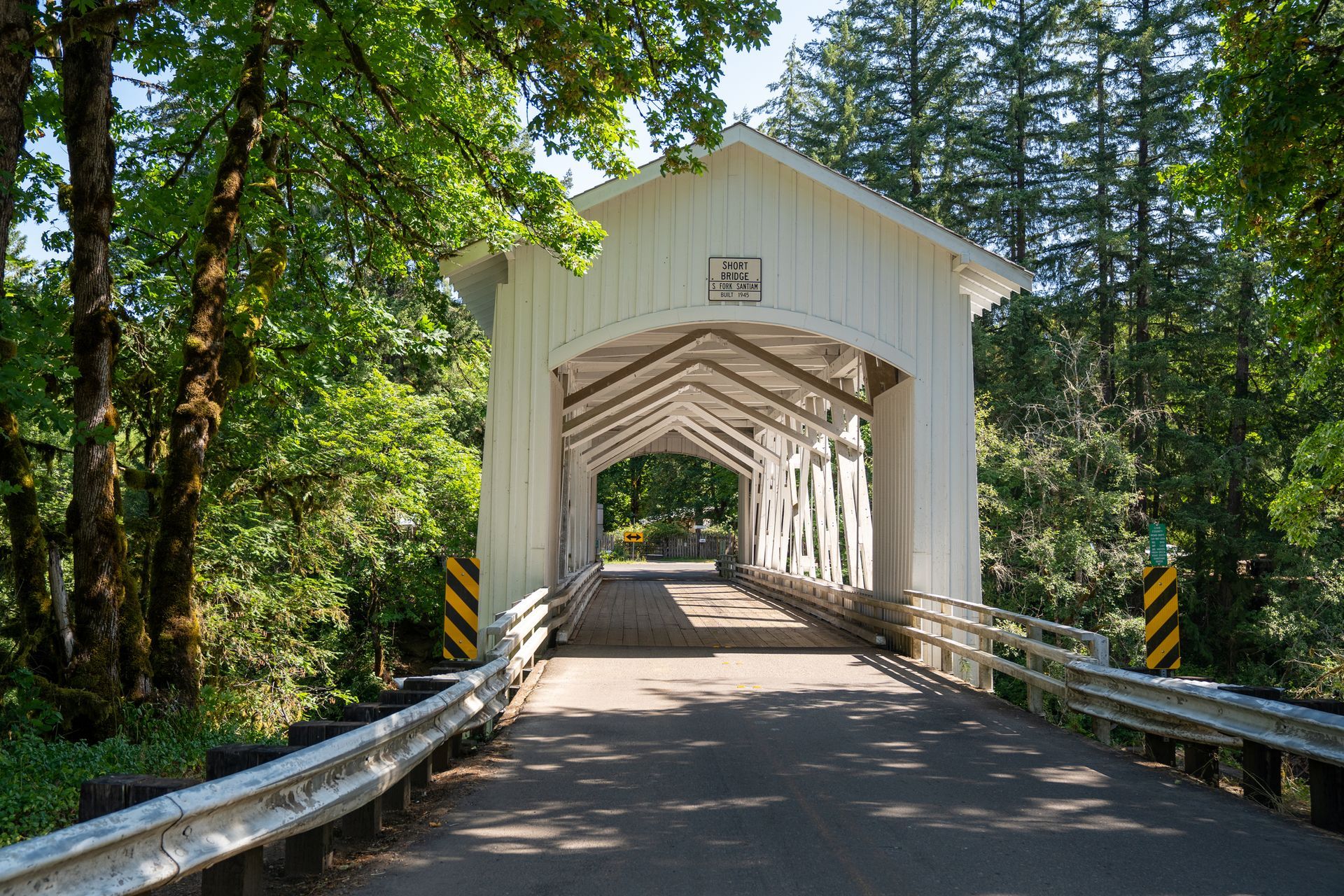  Gilkey Covered Bridge in Linn County, Oregon
