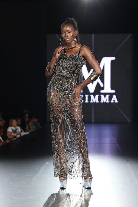 Striking a Pose at New York Fashion Week, September 2023 – This stunning look for Vogue features the incredible Diana Mupereri, showcasing a bold and artistic makeup design that captures the essence of high fashion. A perfect blend of creativity and elegance on the runway.