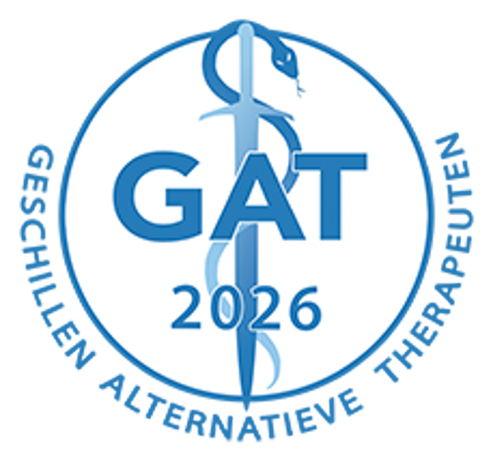 Blue circular logo reading “GAT 2026” with a medical caduceus and “Geschillen Alternatieve Therapeuten” around it