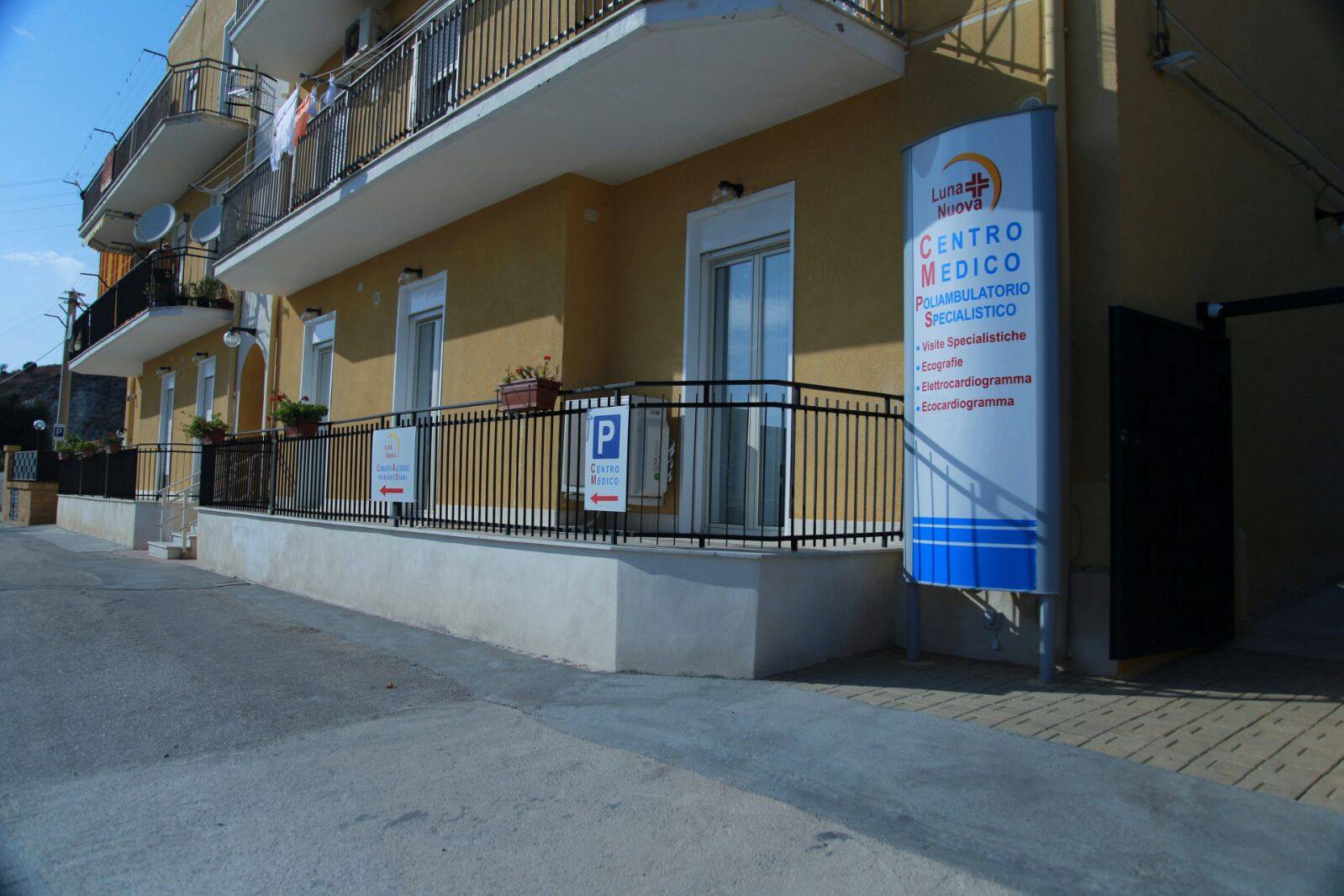 esterno centro specialistico