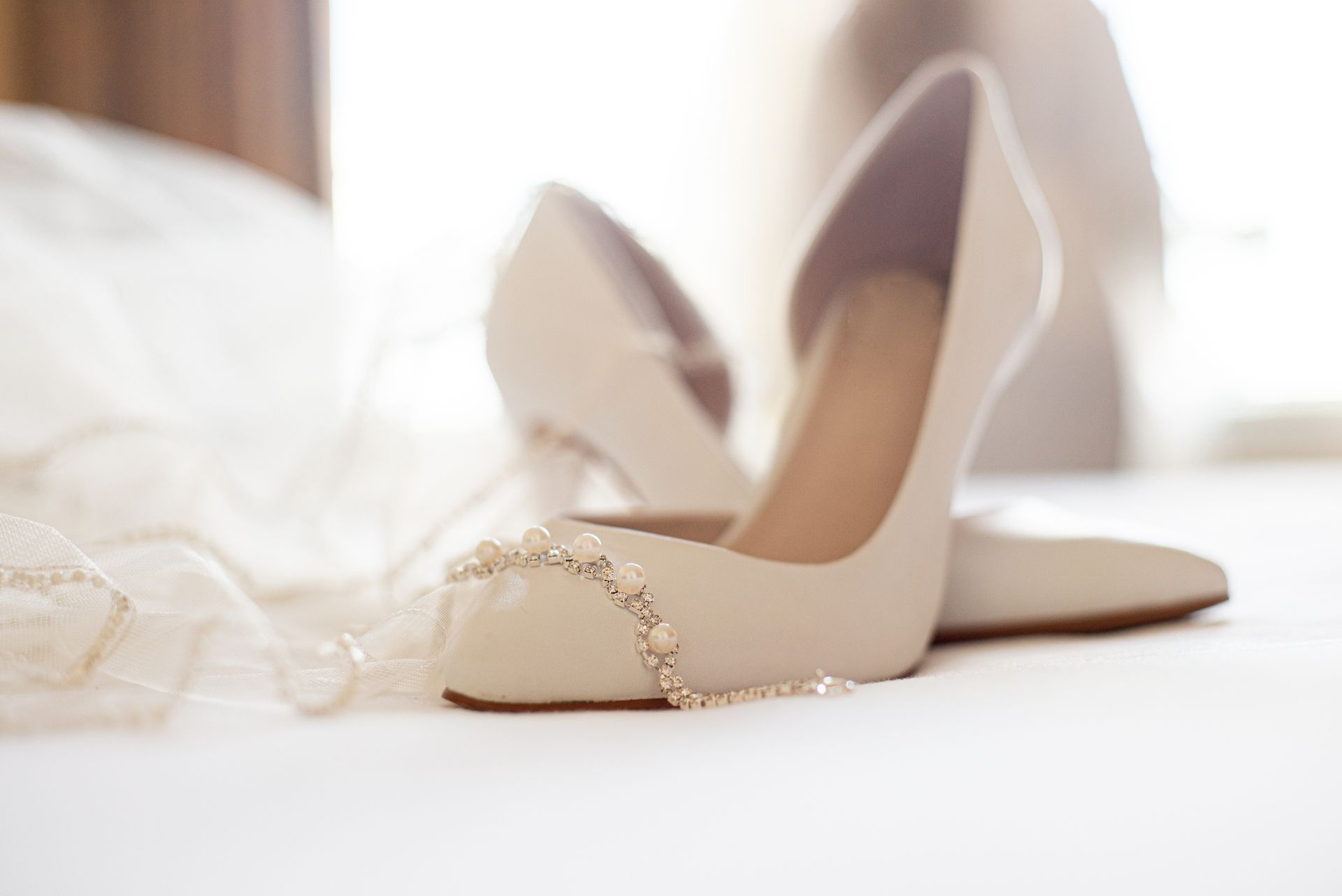 accessori sposa alessandra bruni boutique atelier abiti sposa e sposo