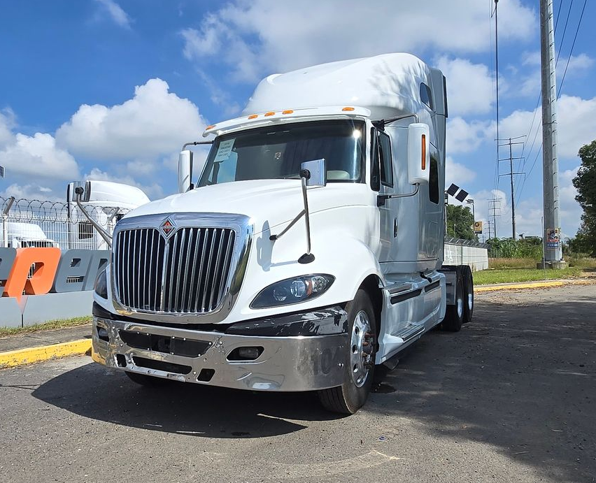 Prostar X15  International