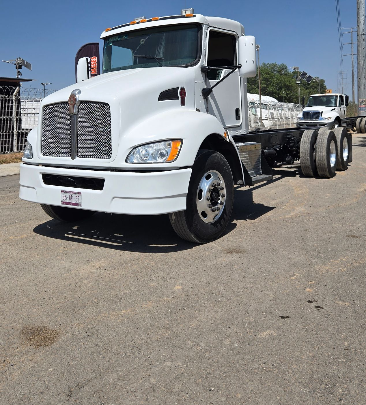 CAMION TORTON KENWORTH SEMINUEVO