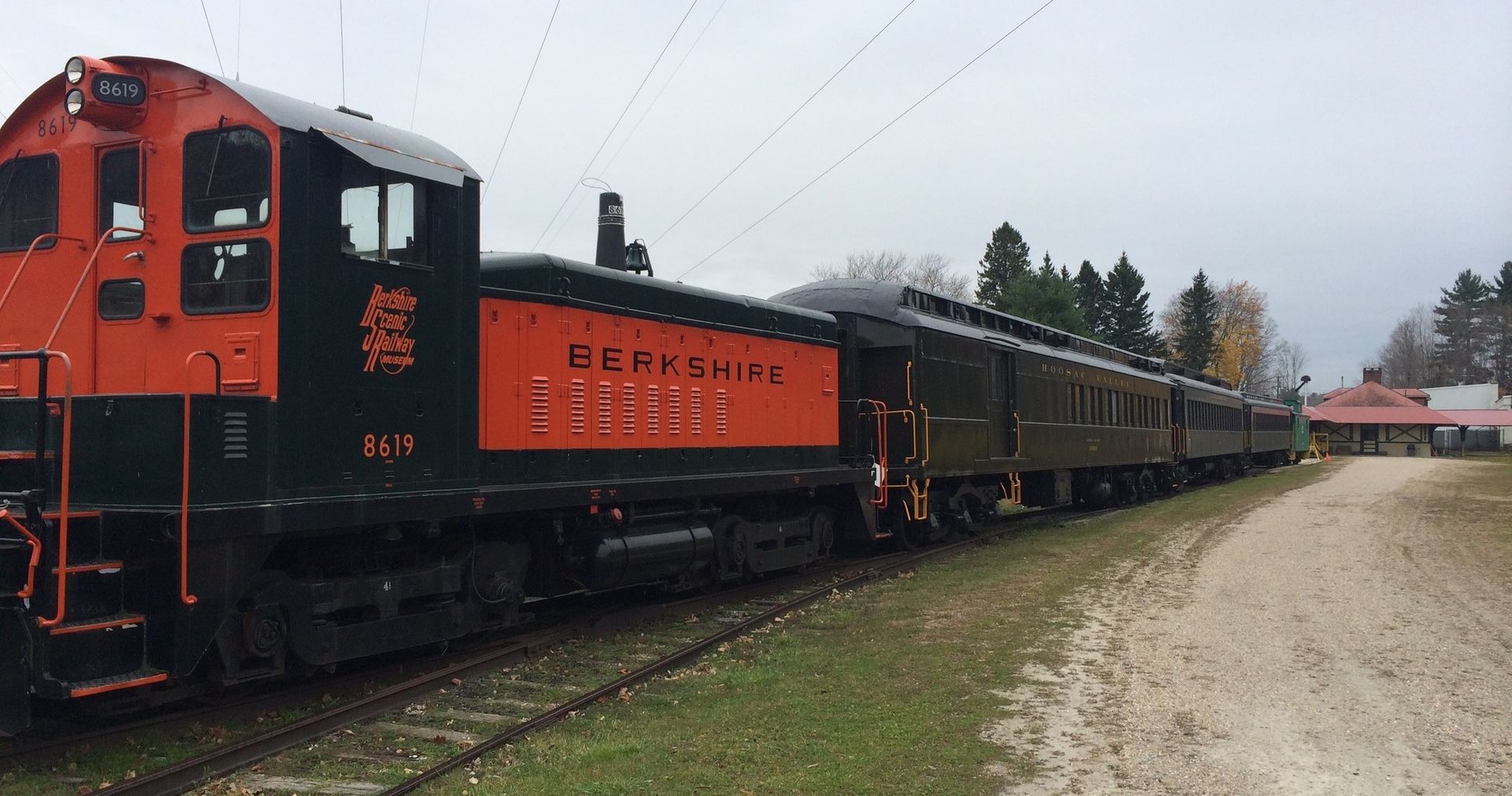 Train on tracks labeled