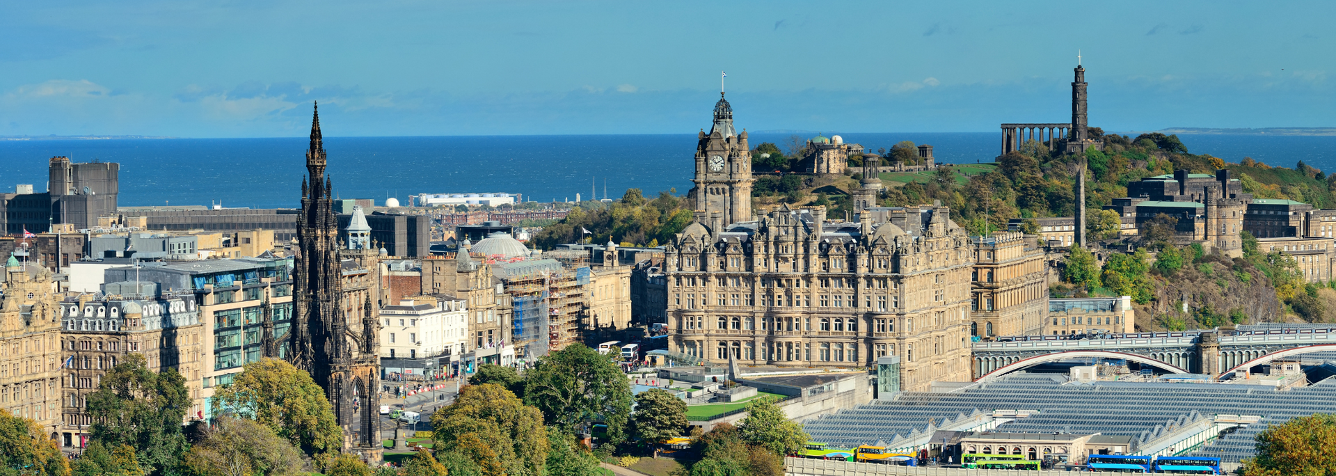 Picture of Edinburgh city centre.