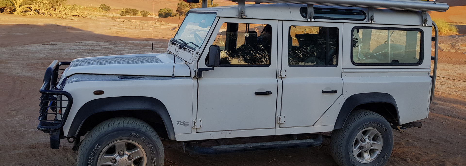 Picture of a Land Rover Picture of a Land Rover