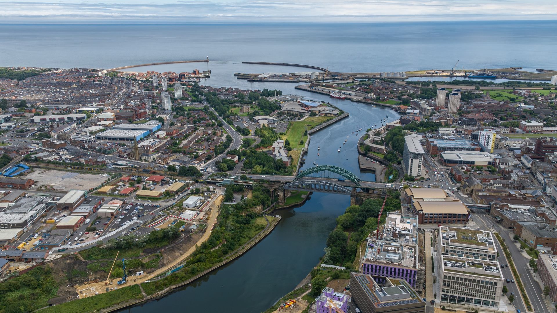 There are more than a few Sunderland hotels that punch above their weight. Discover 5 of the very best.
