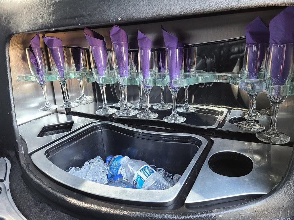 Sherry Glasswares And Water Bottles