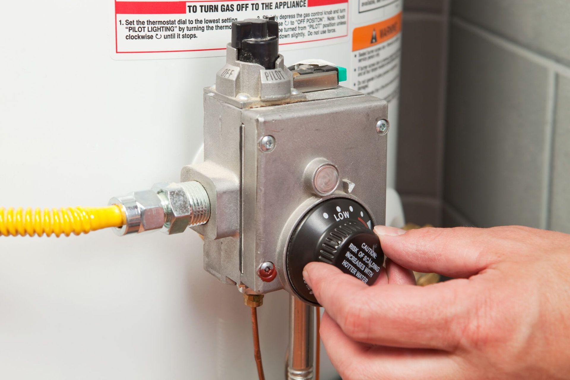 What Temperature Should A Hot Water Heater Be Set At What Temperature Should A Hot Water Heater Be Set At
