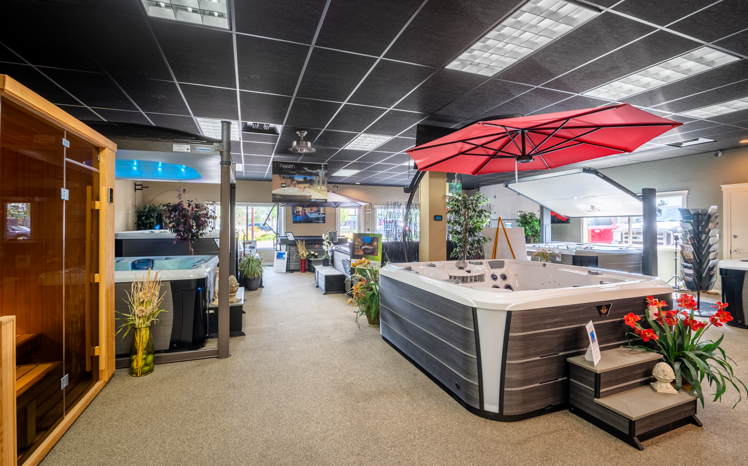 Cedar Works Spa & Sauna Showroom Marquis Spa & Umbrella