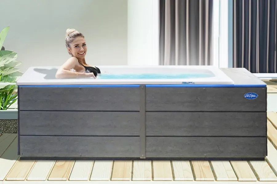 Taking a bath - jacuzzi in Eugene, OR Taking a bath - jacuzzi in Eugene, OR