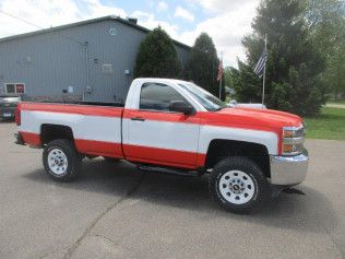 R Truck With Strip Of White | Faribault, MN | Midwest Collision