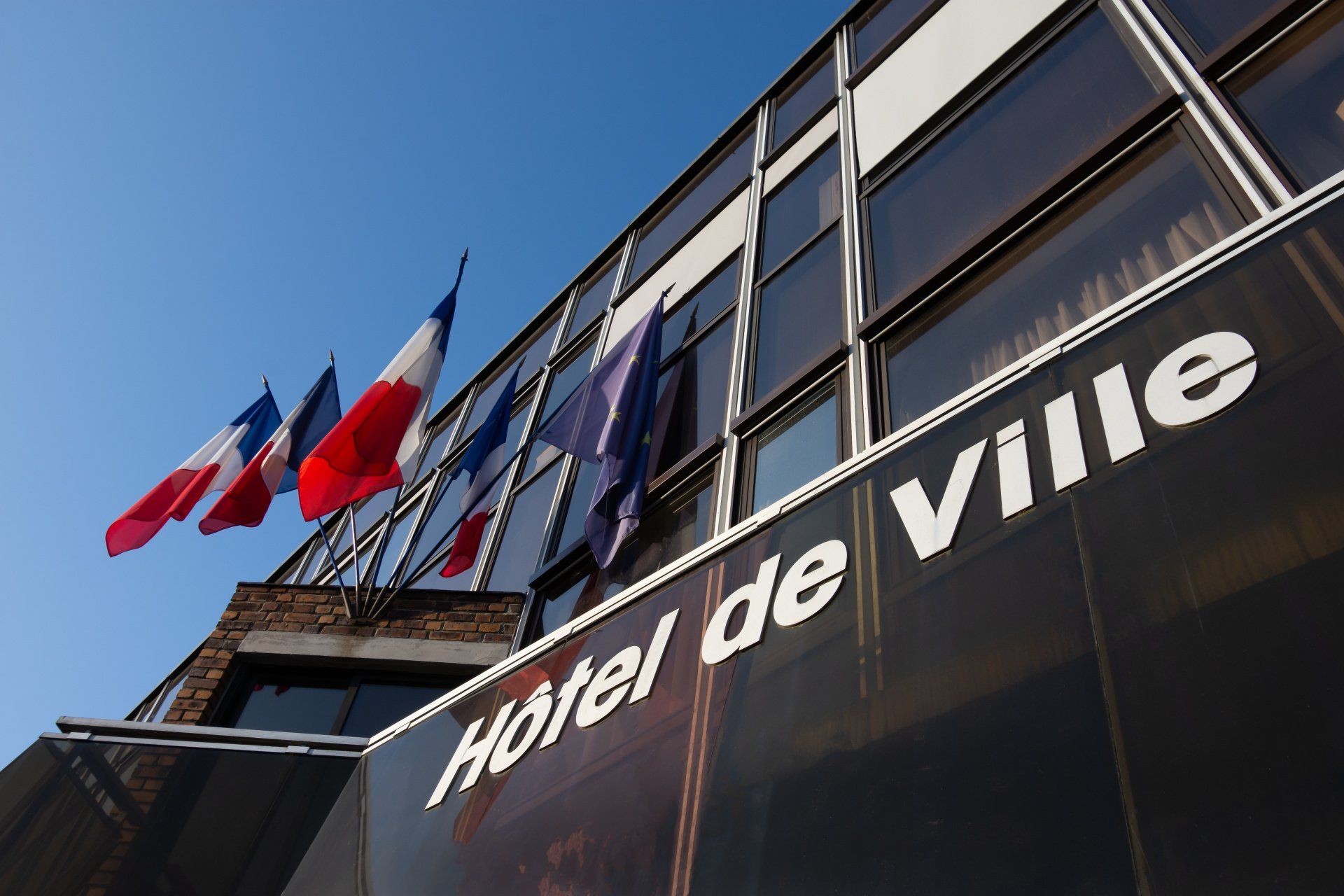bâtiment hôtel de ville mairie