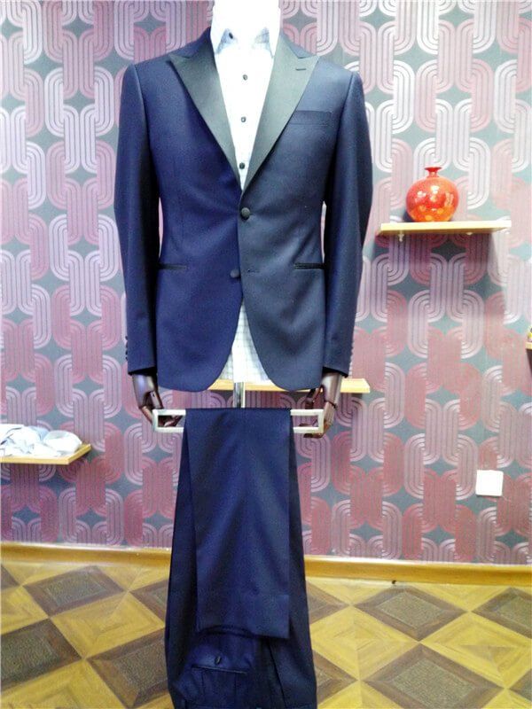 Suit