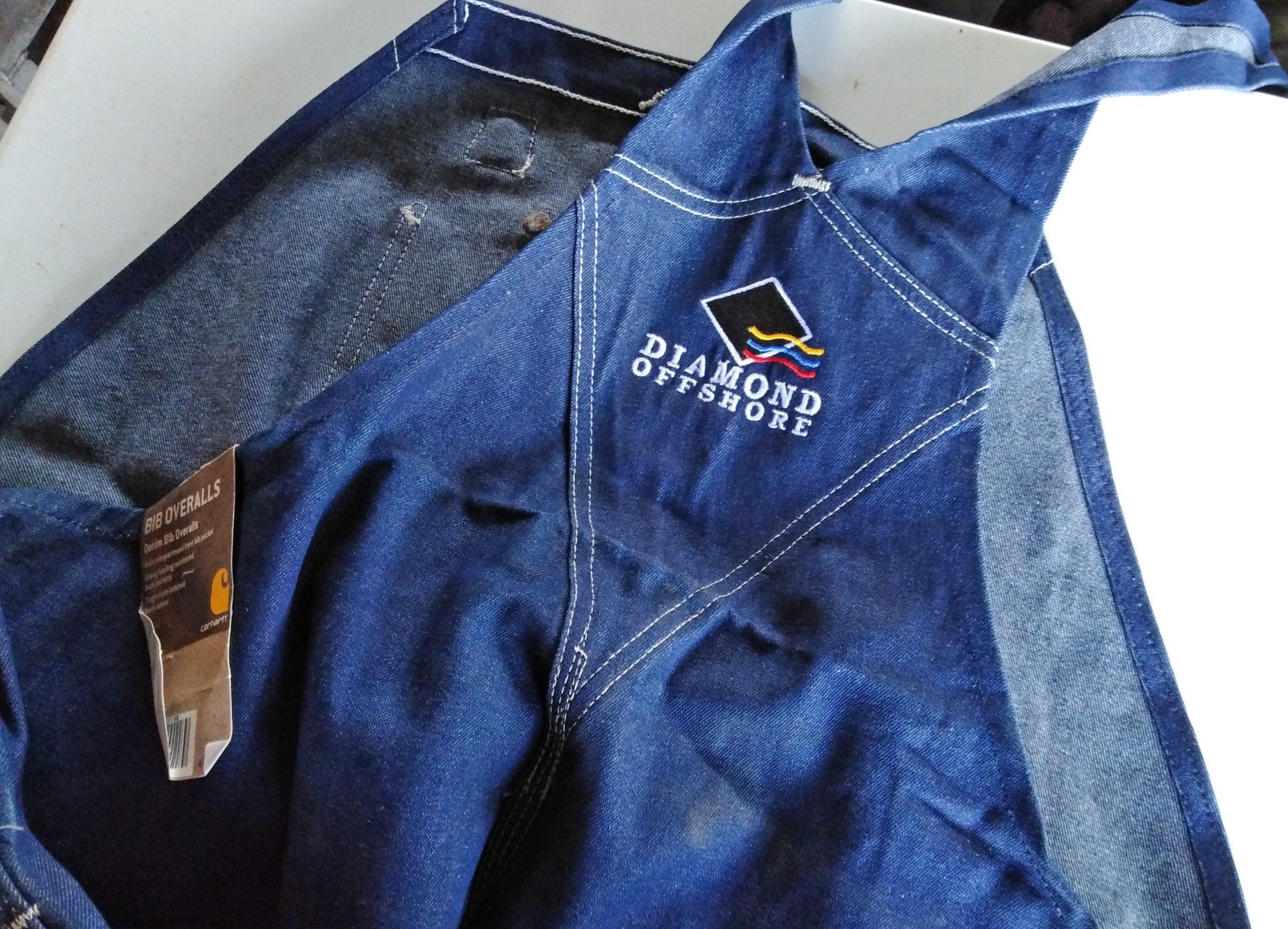 Rückenteil der Jeans BIB Overall Diamond Offshore von Carhartt