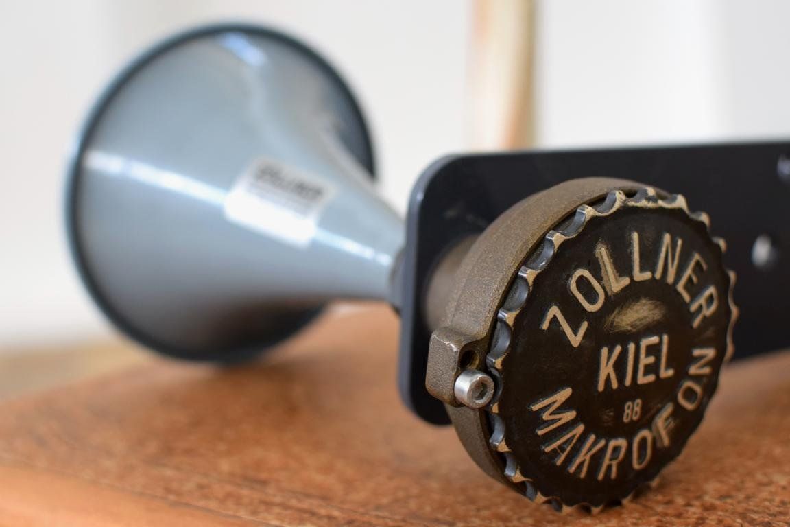 Signalhorn von einem Schiff aus den Abwrackwerften bei Alang