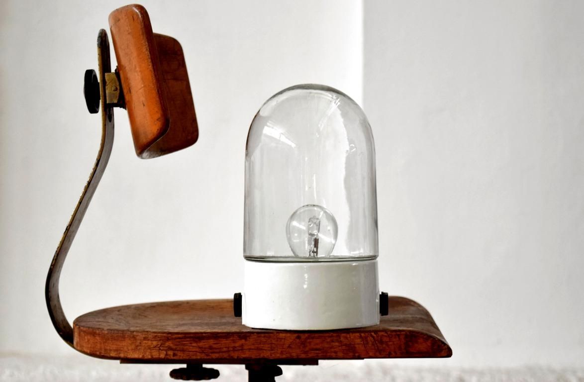 große Glaskolbenlampe Hoflampe Antik Alt Keramik Art Deco Wandlampe Vintage Weiß