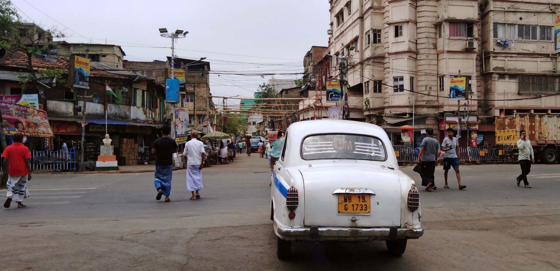 Größere Straße in Sonagachi Kalkutta