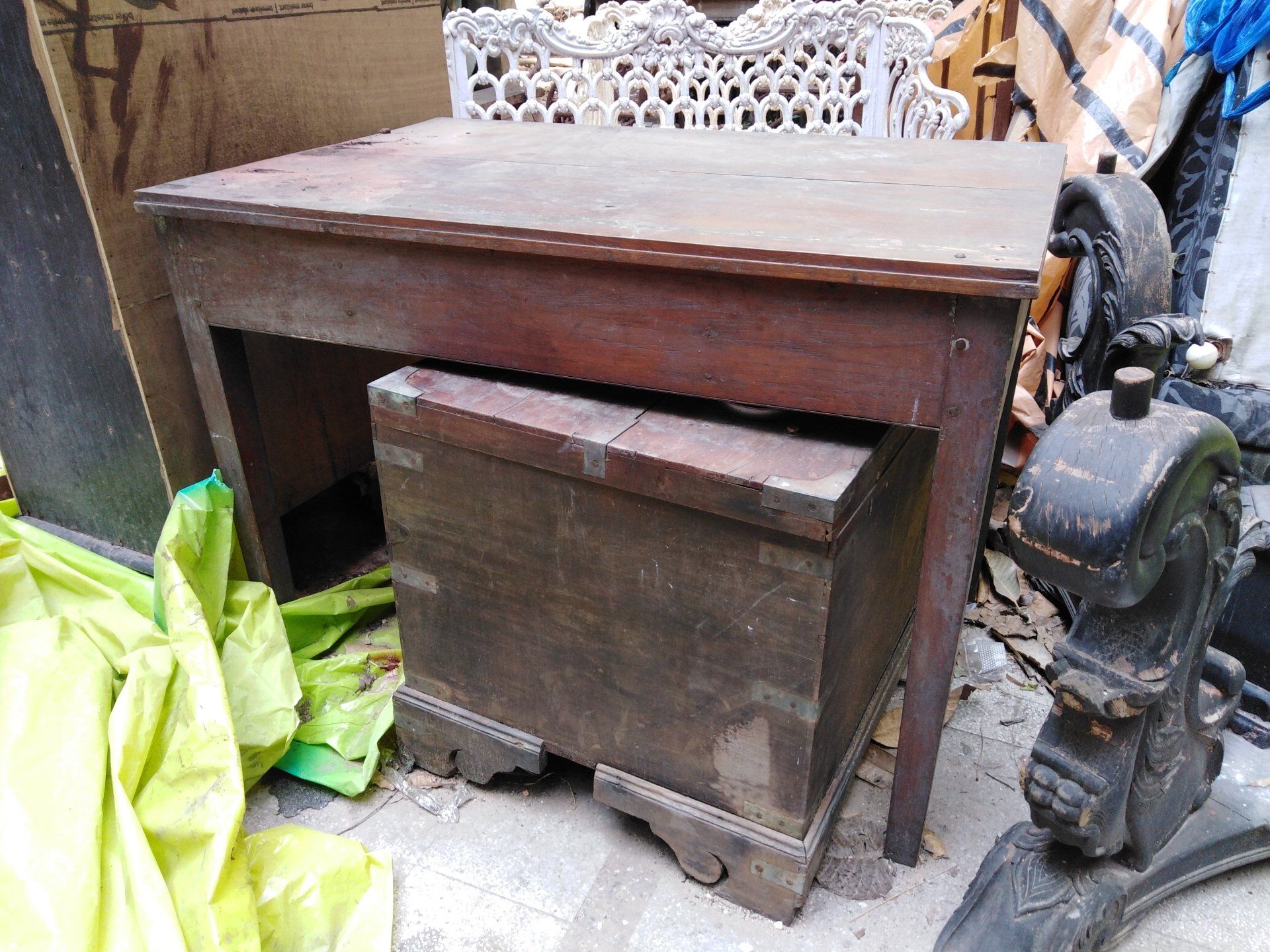 Truhe Holz Teak Antik Kolonial