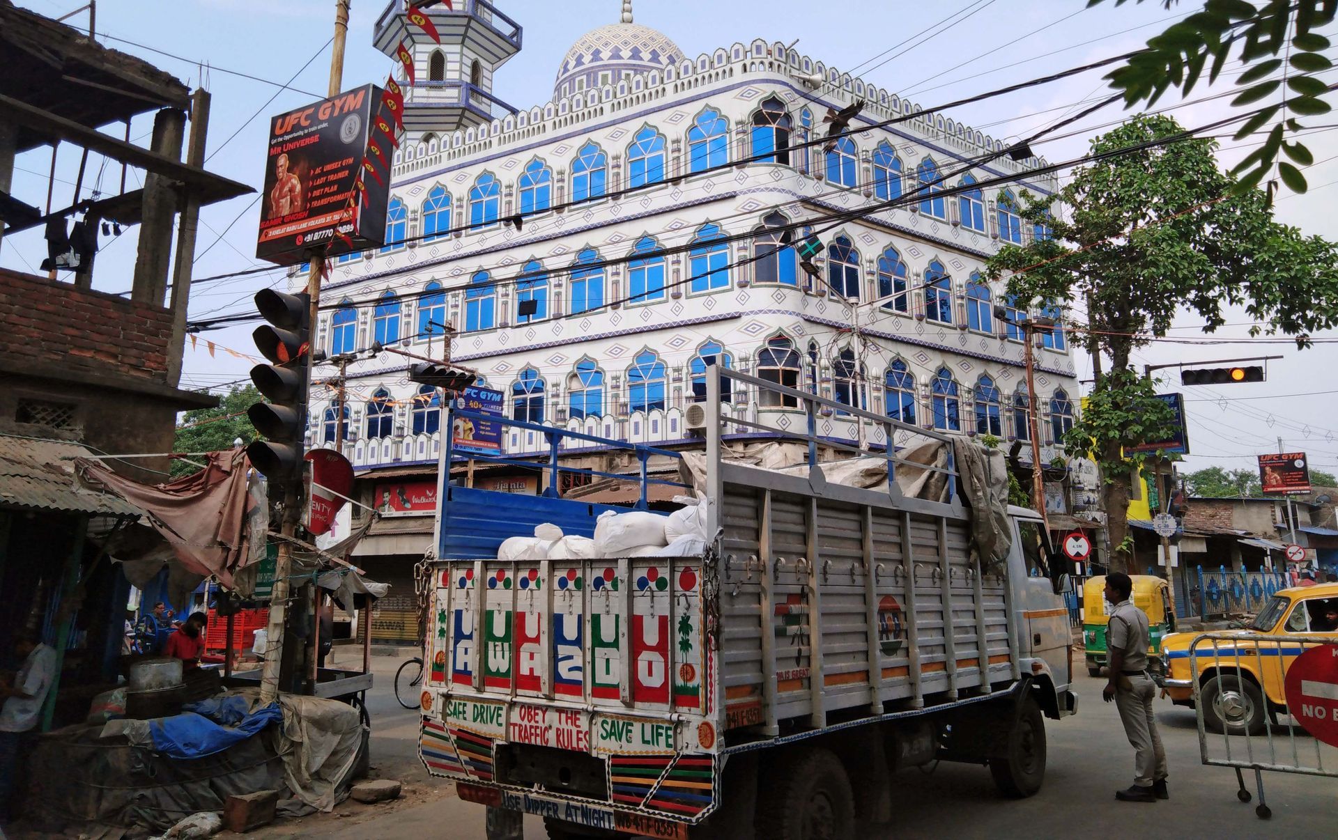 Gebäude Bibi Baazar Masjid, Moschee in Kalkutta